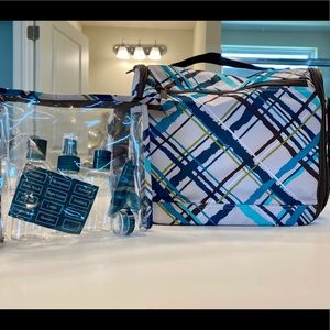 Thirty-One Deluxe Beauty Bag